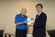 袴塚孝雄議長致贈水戶市伴手禮予黃偉哲市長.JPG