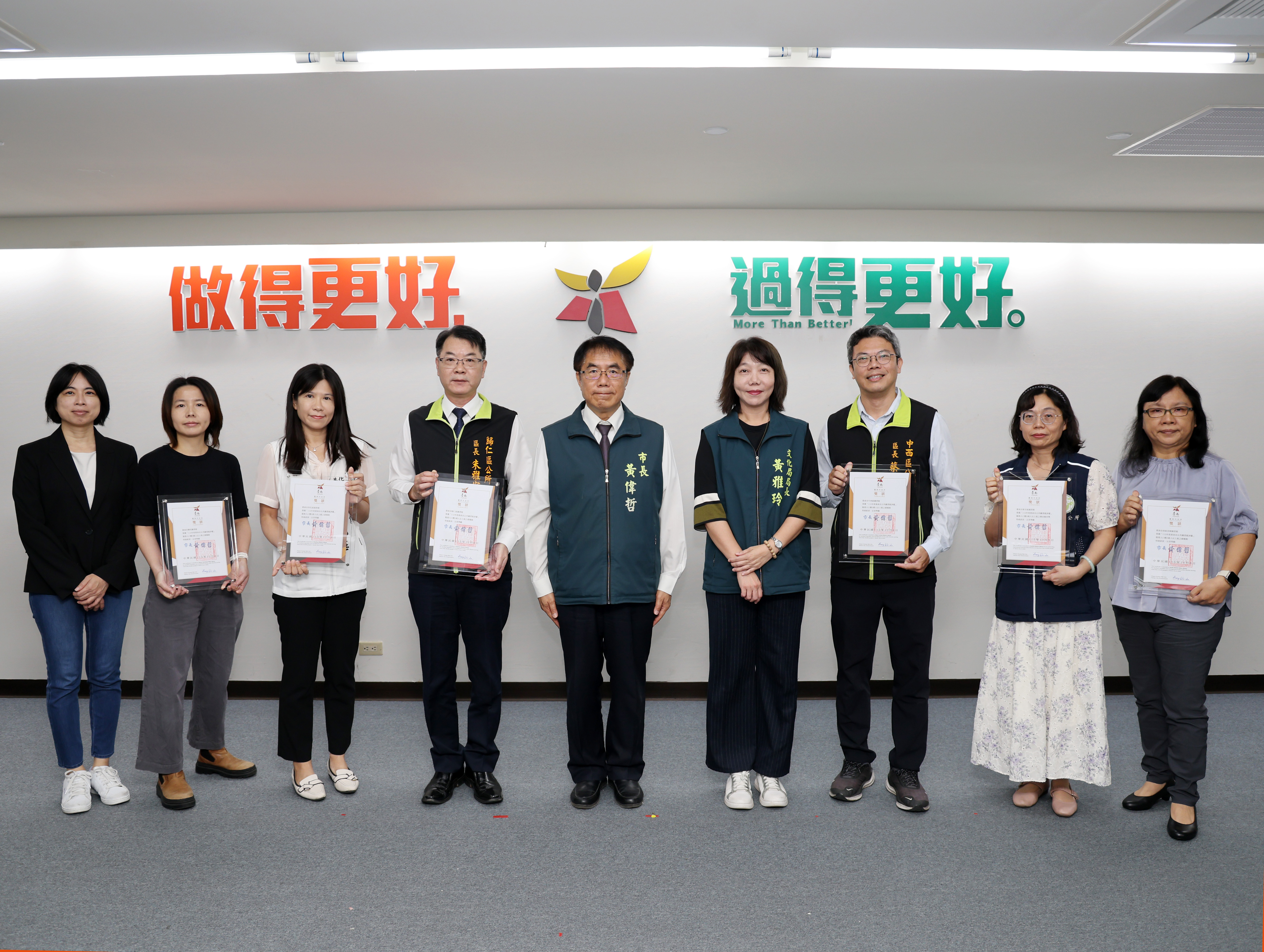 台南公共圖書館評鑑6館獲肯定　黃偉哲盼智慧閱讀服務再升級