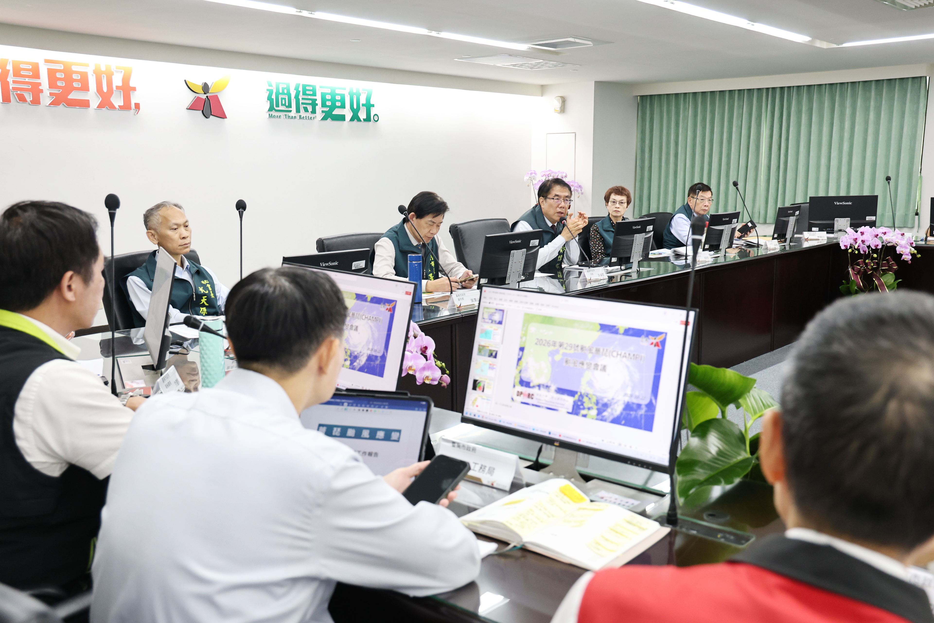 強颱薔琵來襲  黃偉哲指示加強沿海防風戒備、全面落實防颱整備