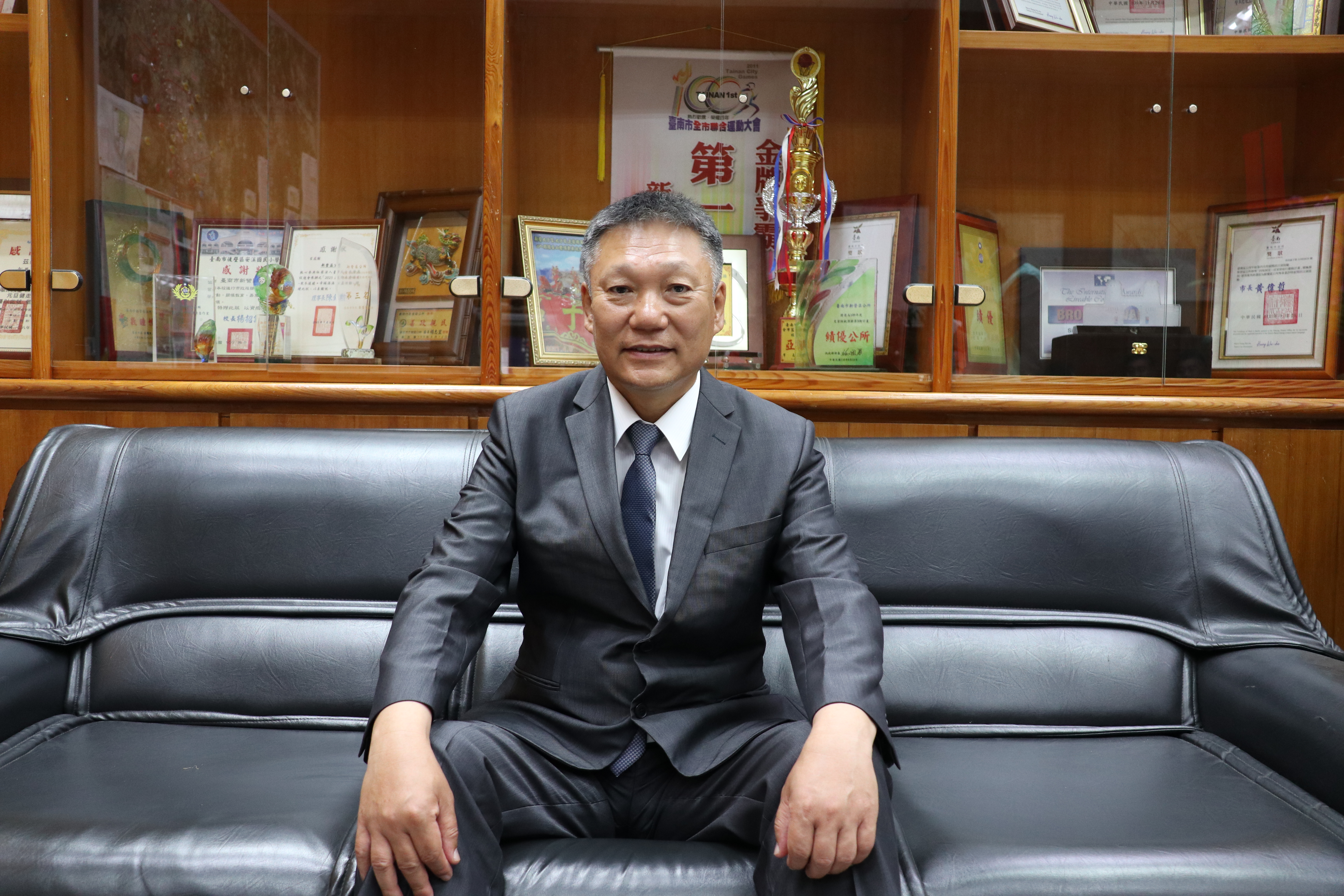 District Chief: Chen Hung Tien