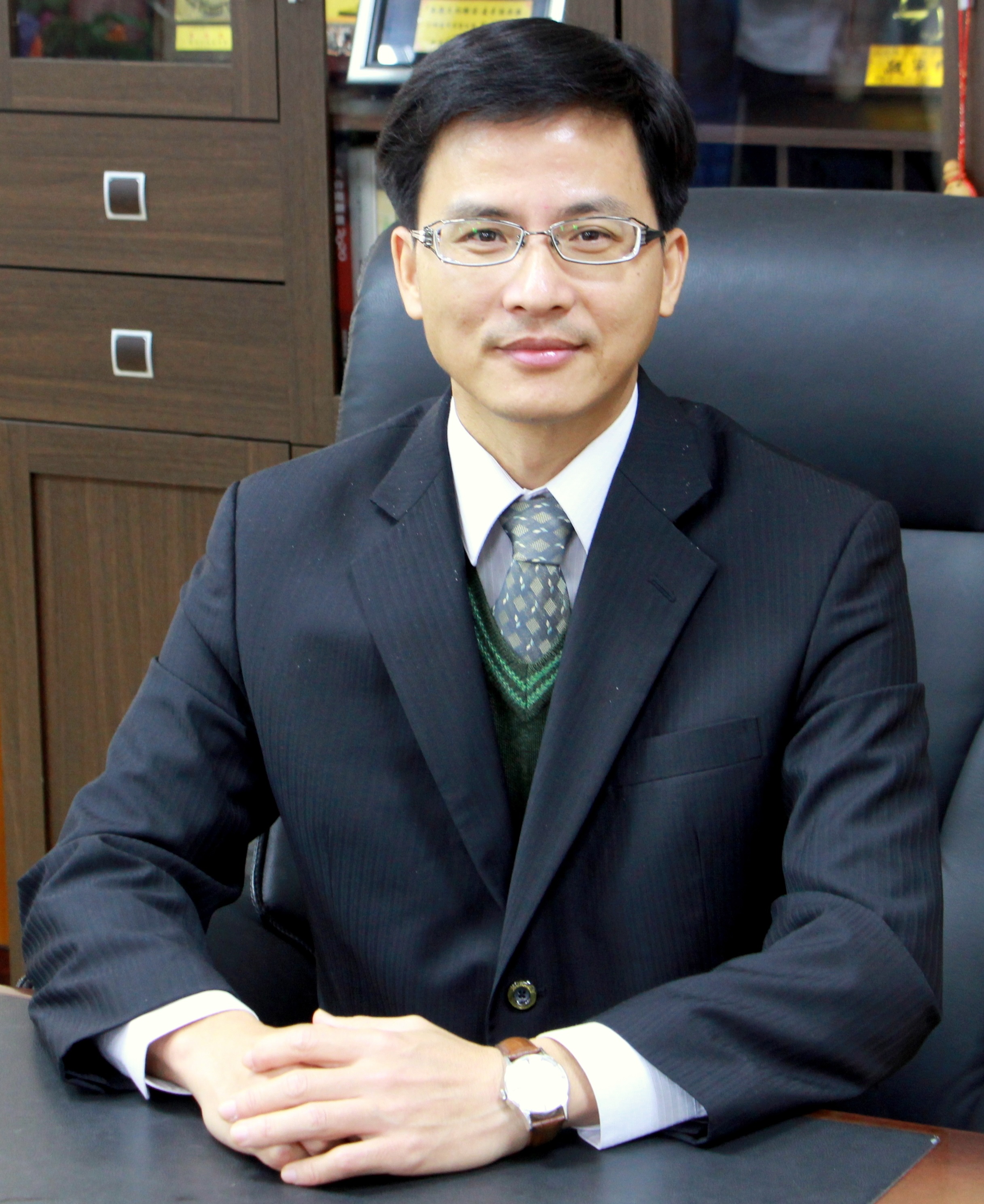 顏能通區長